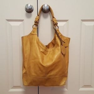 Avenue Tote